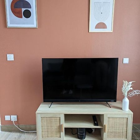 La Petite Chaume Villa Châteauroux Dış mekan fotoğraf